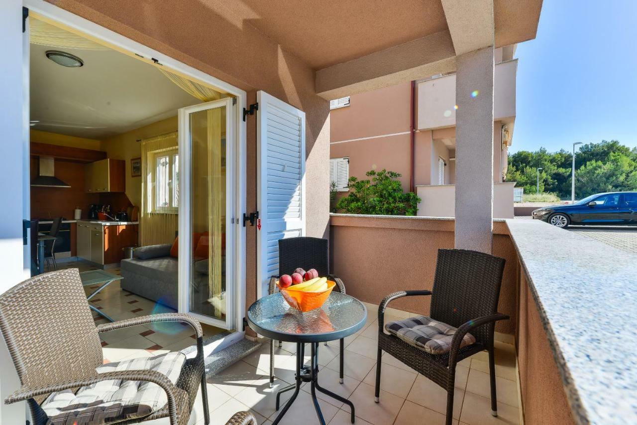 פאקוסטאן Apartments Dakovic מראה חיצוני תמונה
